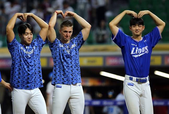 원태인(왼쪽부터), 뷰캐넌, 구자욱. /사진=삼성 라이온즈