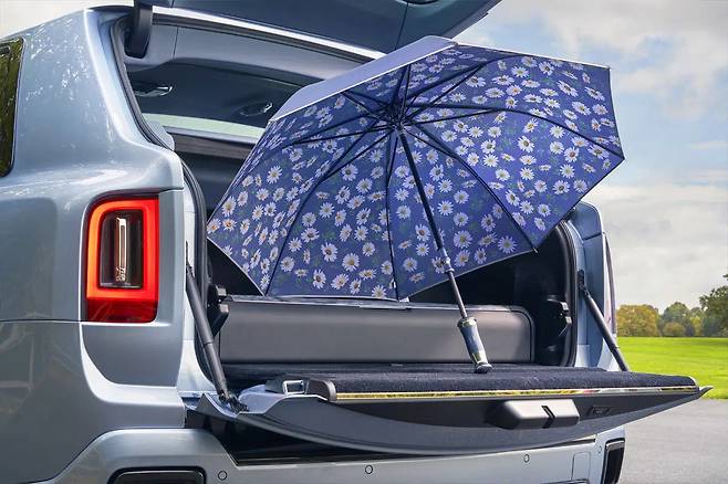 롤스로이스 컬리넌 데이지