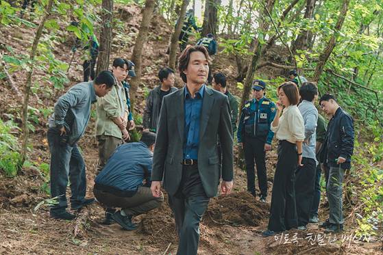 지상파 드라마로 유일하게 작품상에 오른 한석규 주연의 ‘이토록 친밀한 배신자’. [사진 MBC]