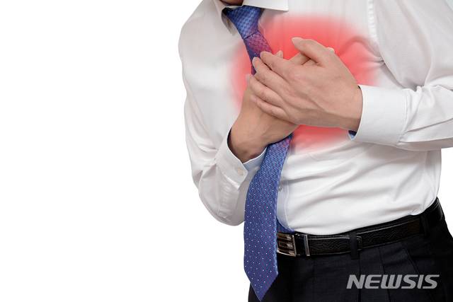 [서울=뉴시스] ﻿﻿매년 5월5일은 폐고혈압에 대한 인식을 높이고 조기 진단과 전문 치료의 중요성을 알리는 '세계 폐고혈압의 날(World Pulmonary Hypertension Day)'이다. (사진= 뉴시스DB) 2025.05.05. photo@newsis.com.