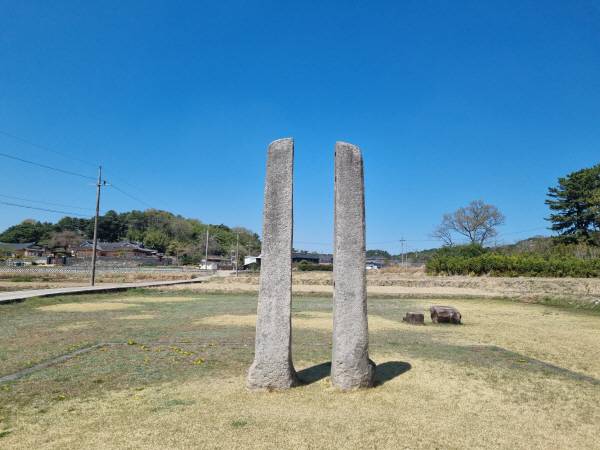 남간사지 당간지주