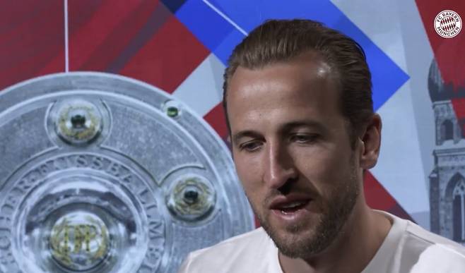 첫 우승 소감을 밝히는 해리 케인. 사진=바이에른 뮌헨 SNS