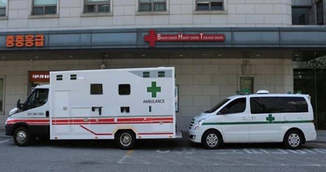 중증환자 전담구급차, 경북도 제공.