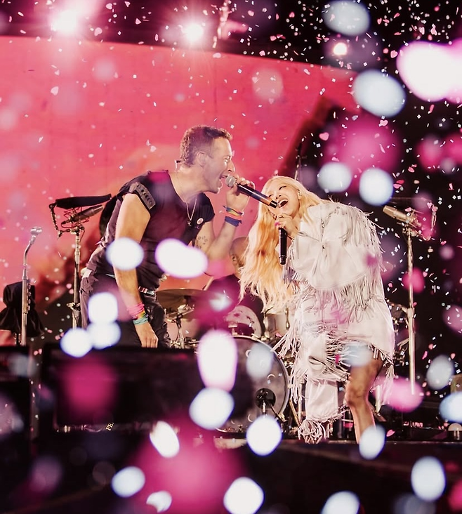 지난달 경기도 고양종합운동장에서 열린 콜드플레이 내한 공연 <사진=콜드플레이 인스타그램>