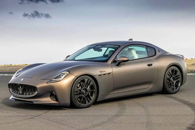 마세라티 그란투리스모 폴고레