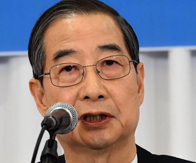 무소속 한덕수 대통령선거 예비후보가 6일 서울 중구 코리아나호텔에서 열린 관훈토론회에서 기조연설을 하고 있다.(사진=연합뉴스)