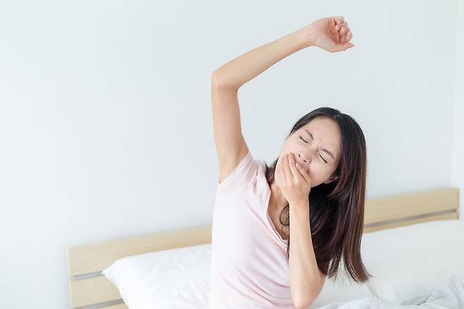 하품은 몸이 위험할 뿐만 아니라 수면 부족의 위험 신호지만 많은 사람이 이를 사소한 일로 치부한다.  [사진=클립아트코리아]
