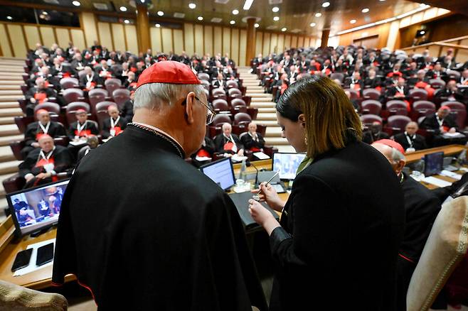 6일(현지시각) 콘클라베를 앞두고 바티칸에서 마지막 추기경단 전체회의가 열렸다. 로이터 연합뉴스