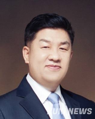 금진호 목원대학교 겸임교수/인간 중심 AI 저자&nbsp;