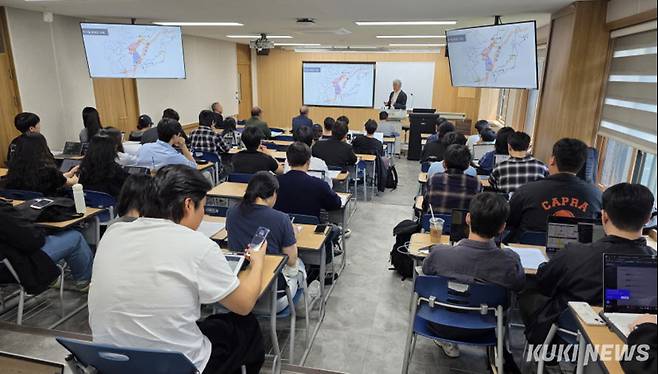 통일강원연구원의 미래세대를 위한 콜로퀴엄이 7일 강원대학교 동물생명과학대학에서 열렸다.