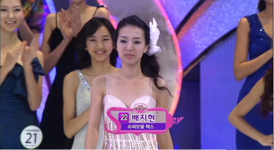 아나운서 배지현이 조세호의 아내 정수지와 슈퍼모델 선발대회 동기였음을 직접 밝혀 화제를 모았다.사진= 유튜브 채널 영상