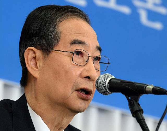 한덕수 무소속 대통령 선거 예비후보가 6일 서울 중구 코리아나호텔에서 열린 관훈토론회에서 기조연설을 하고 있다. [국회사진기자단] 연합뉴스