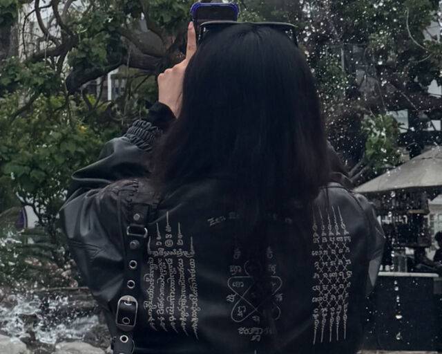 지연이 미국에서 풍경 사진 찍기에 여념이 없다. / 지연 소셜미디어 캡처