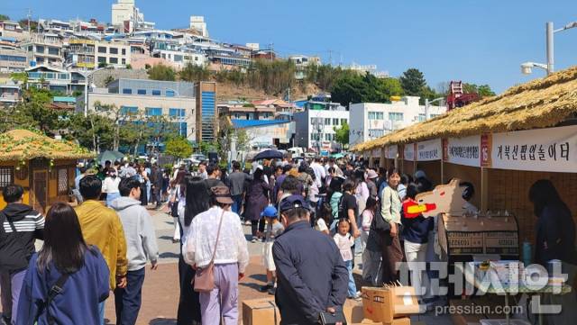 ▲여수거북선축제 체험부스ⓒ여수시