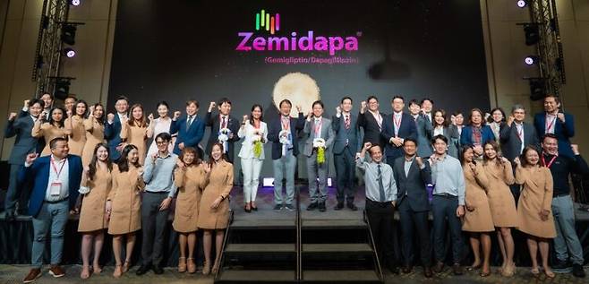 LG화학 제미다파 태국 출시 기념사진. [사진=LG화학]