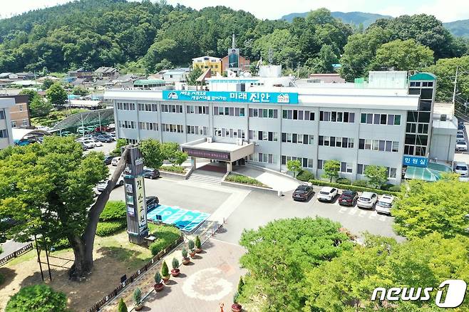 8일 전북자치도 진안군이 주영환 부군수 주재로 ‘2026~2027년 국가예산 중점관리사업 추진상황 보고회’를 가졌다. /뉴스1