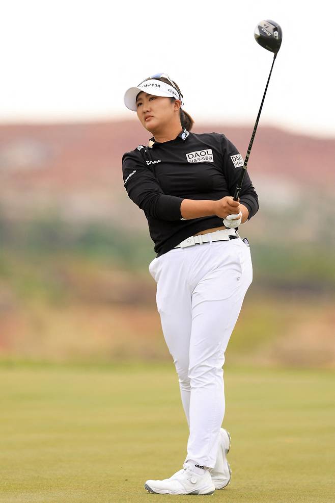 ST GEORGE, UTAH - MAY 04: Haeran Ryu of South Korea plays her shot from the ninth tee during the final round of the Black Desert Championship 2025 at Black Desert Resort on May 04, 2025 in St George, Utah.   Sean M. Haffey/Getty Images/AFP (Photo by Sean M. Haffey / GETTY IMAGES NORTH AMERICA / Getty Images via AFP)







<저작권자(c) 연합뉴스, 무단 전재-재배포, AI 학습 및 활용 금지>