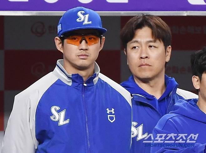 7일 대전 한화생명볼파크에서 열린 삼성-한화전. 전날 부상으로 경기에서 빠진 구자욱과 강민호가 더그아웃에서 경기를 지켜보고 있다  대전=정재근 기자 cjg@sportschosun.com/2025..5.7/