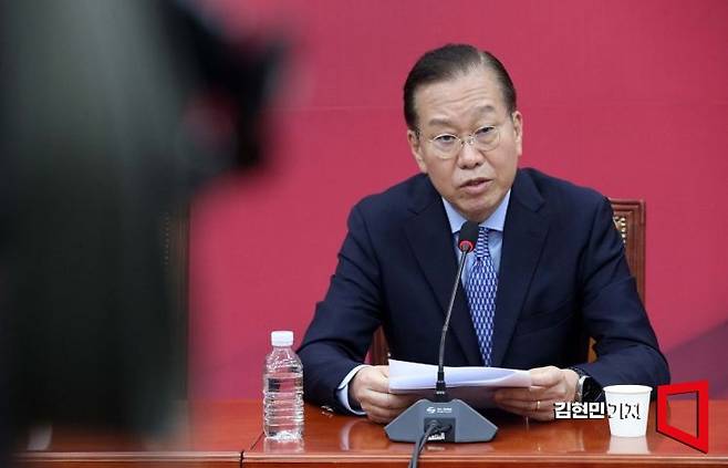 권영세 국민의힘 비상대책위원장이 8일 국회에서 단일화 관련 기자간담회를 하고 있다. 2025.5.8김현민 기자