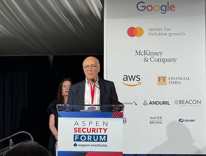 조지프 나이 하버드대 석좌교수가 지난해 7월 미국 콜로라도주에서 열린 애스펀안보포럼에서 발언을 하고 있다. /애스펀(콜로라도주)=김은중 특파원