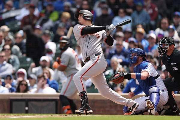 플로레스는 이날 3안타 기록했다. 사진= Getty Images/AFP= 연합뉴스 제공
