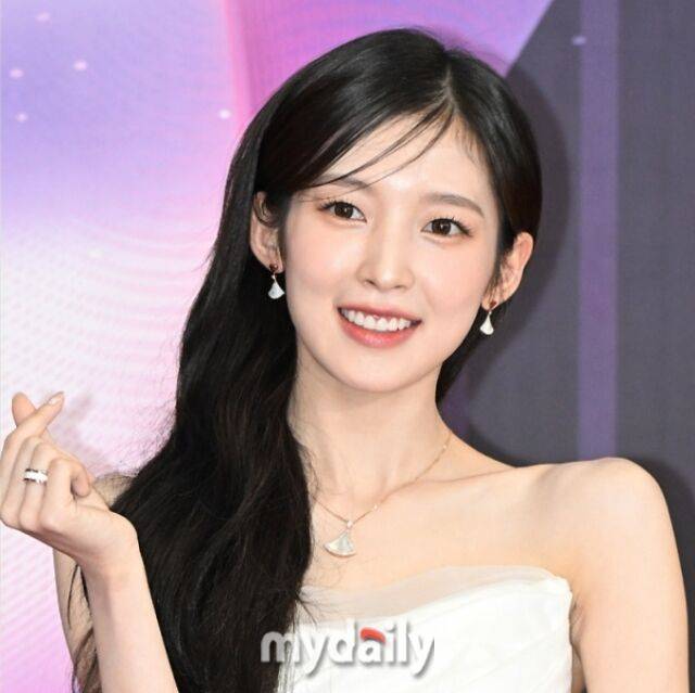 오마이걸 아린 / 마이데일리