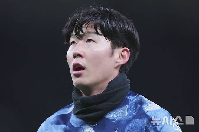 [런던=AP/뉴시스] 잉글랜드 프로축구 프리미어리그(EPL) 토트넘 홋스퍼의 손흥민. 2024. 12. 19.