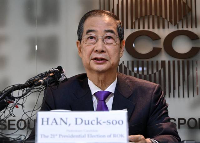 ▲한덕수 무소속 대선 예비후보가 7일 서울 중구 한국프레스센터에서 열린 서울외신기자클럽 초청 기자간담회에서 발언하고 있다. ⓒ연합뉴스