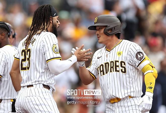 ▲ 타티스 주니어(왼쪽). 지난해 김하성의 절친이었다.