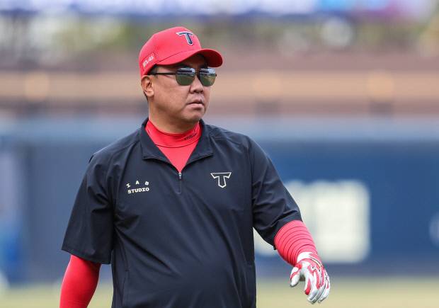 투수 황동하가 교통사고로 큰 부상을 당하면서 ‘부상병동’ KIA의 이범호 감독의 고민이 깊어지고 있다. <KIA 타이거즈 제공>