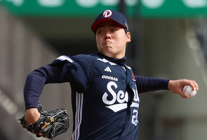 두산 베어스 투수 최승용