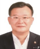 영남도민회 김대근 신임회장.(부산시청 제공.재판매 및 DB 금지)