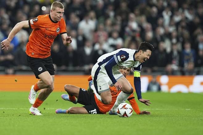 ▲ 프랑크푸르트와 경기하던 토트넘 손흥민의 모습 [연합뉴스]