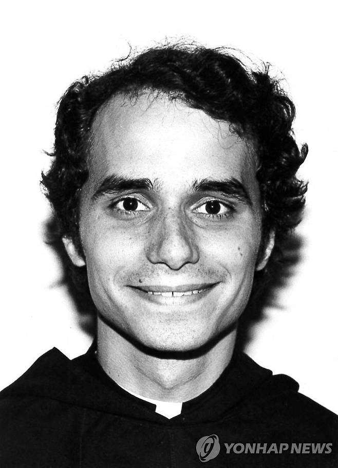 교황 레오14세의 젊은 시절 사진 [로이터 연합뉴스 자료사진/Augustinian Province of Our Mother of Good Counsel 제공]