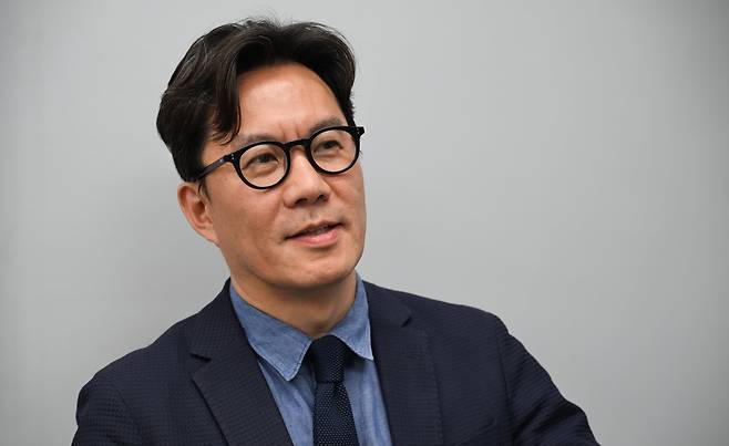 지난달 29일 오후 서울대학교 교수연구실에서 김경민 서울대 환경대학원 교수가 본지와 인터뷰하고 있다. / 고운호 기자