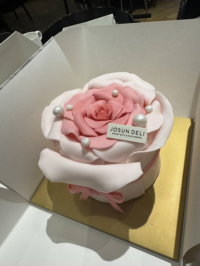 IMG_3852.jpeg 웨스틴 조선 서울 조선델리 케이크