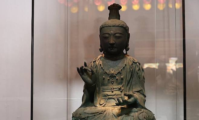 서산 부석사로 돌아온 고려 금동관세음보살좌상. 연합뉴스 자료사진