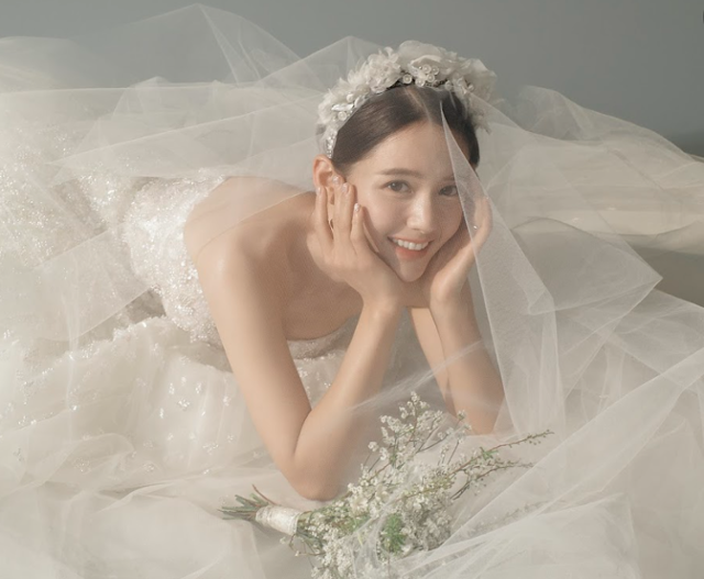 배우 남보라의 웨딩사진. 본인 제공