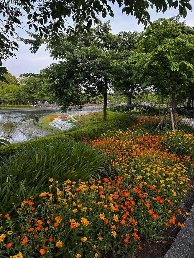 06bcdb27eae639aa658084e544847468e1b84aa8ac5e4f908abcd5f42f87156ef839ab3c02623149bae957654192ffcb