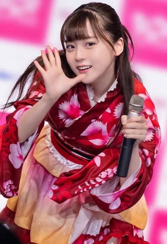 9d2ad0c25f4b78968a6f06c14c85db7c.webp.ren.jpg 제2의 천년돌이라는 나카가와 코코로