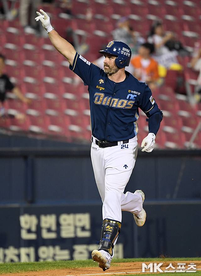 데이비슨은 빠르게 돌아올 수 있을까. 사진=천정환 기자