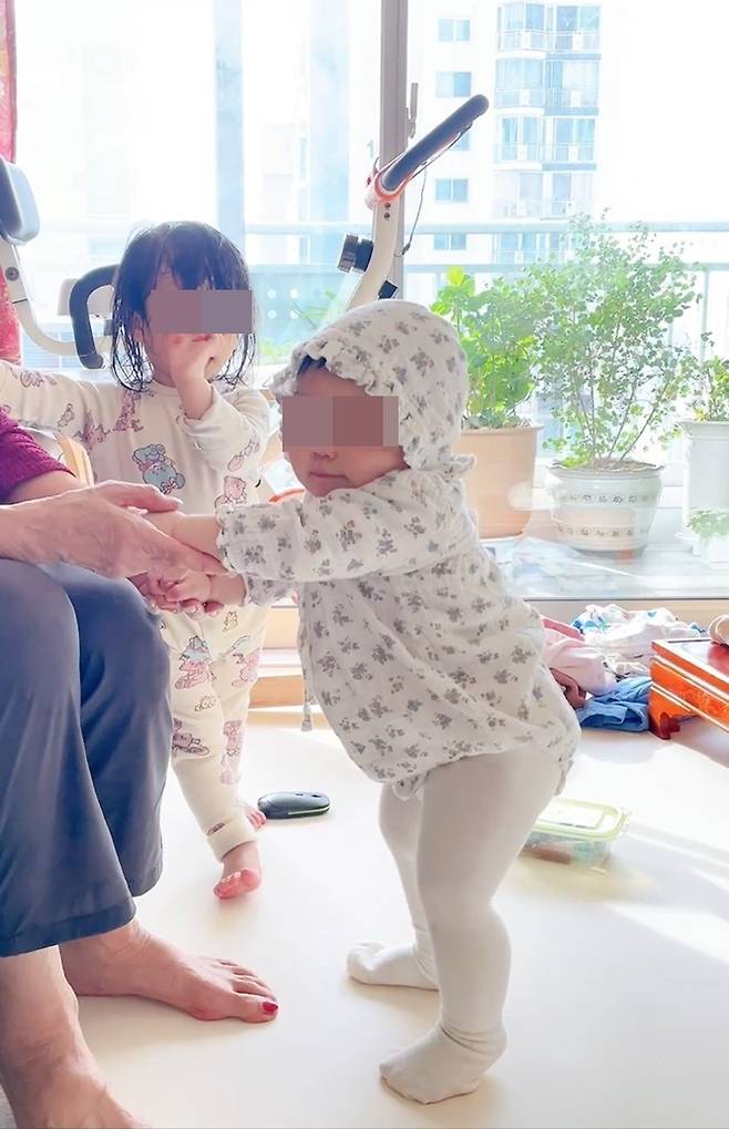 아이와 충분히 몸으로 놀아주는 것, 이보다 더 좋은 숙면 유도 방법은 없다. /사진=최우영 기자