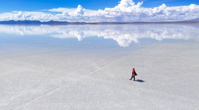 현대홈쇼핑이 11일 판매하는 남미 패키지 여행 상품 코스에 포함된 우유니 사막(Uyuni Salt Flat) 전경. 사진 제공= 현대홈쇼핑