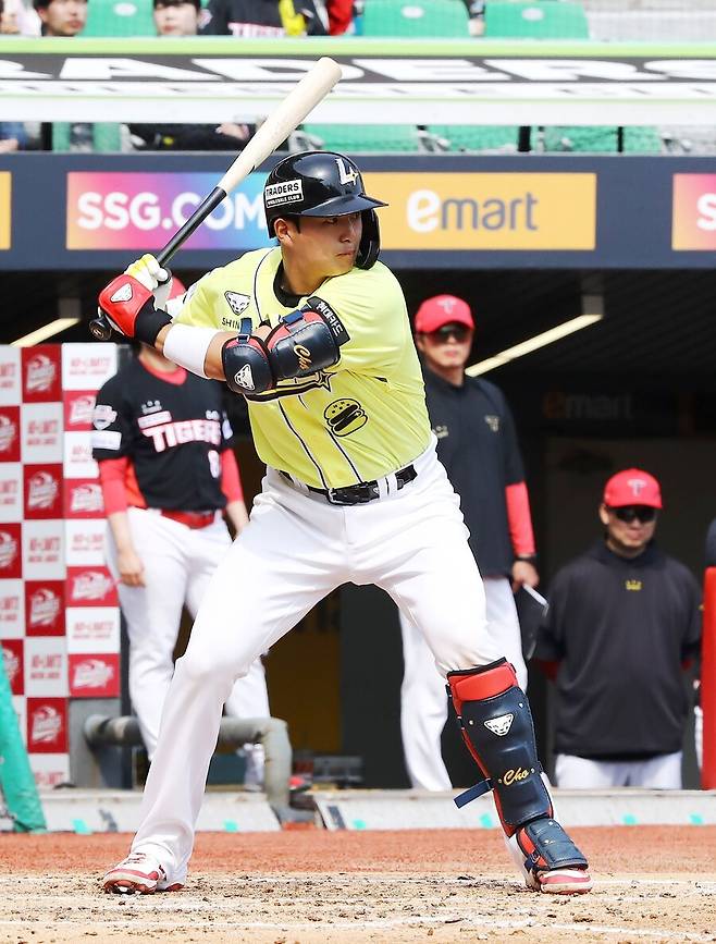 ▲ 결정적인 순간 적시타로 팀 승리를 이끈 조형우 ⓒSSG랜더스