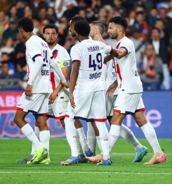 기뻐하는 PSG 선수들. /사진=PSG SNS