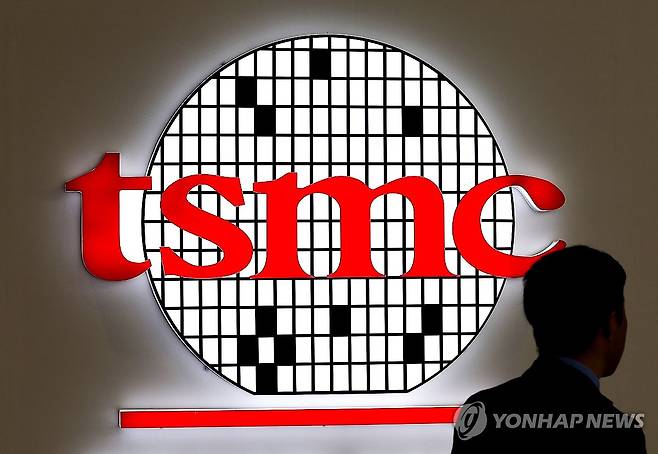 'SEDEX 2024' 부스에 놓인 TSMC 간판 [연합뉴스 자료사진]