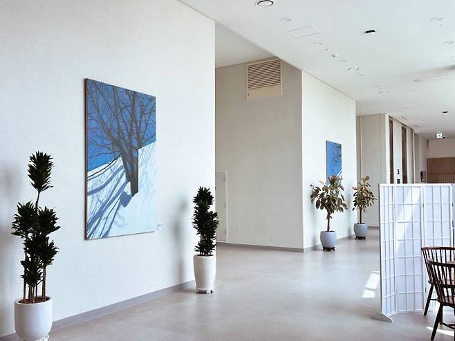 아트경기 사업을 통해 경기도청 25층 옥상정원에 설치된 김희연 작가의 작품. 사진=경기문화재단