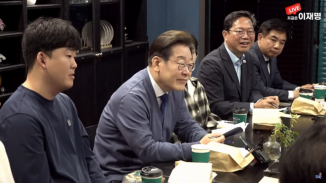 12일 더불어민주당 이재명 대선 후보의 'K-혁신' 브라운백 미팅 현장(출처=유튜브 채널 '이재명' 영상 화면 캡쳐).