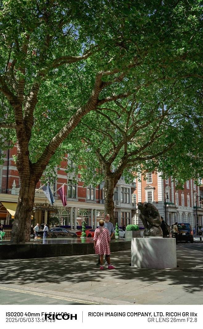 3350BBD6-3A9C-403C-A44C-FB037ADCCDBC_1_105_c.jpeg 5월의 런던