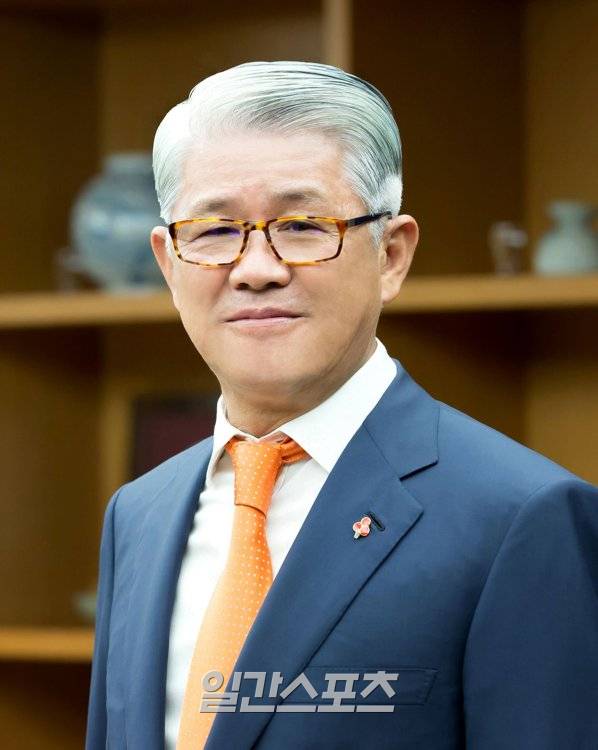 최신원 전 SK네트웍스 회장. SK네트웍스 제공